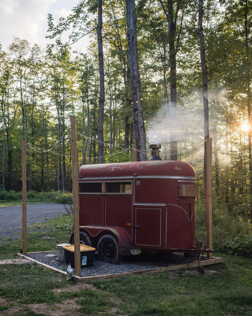 Mountain Milla - Unplugged Cabins - Victor Jung