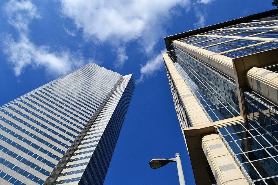6 Things to Keep In Mind When Investing In Commercial Real Estate in 2021
